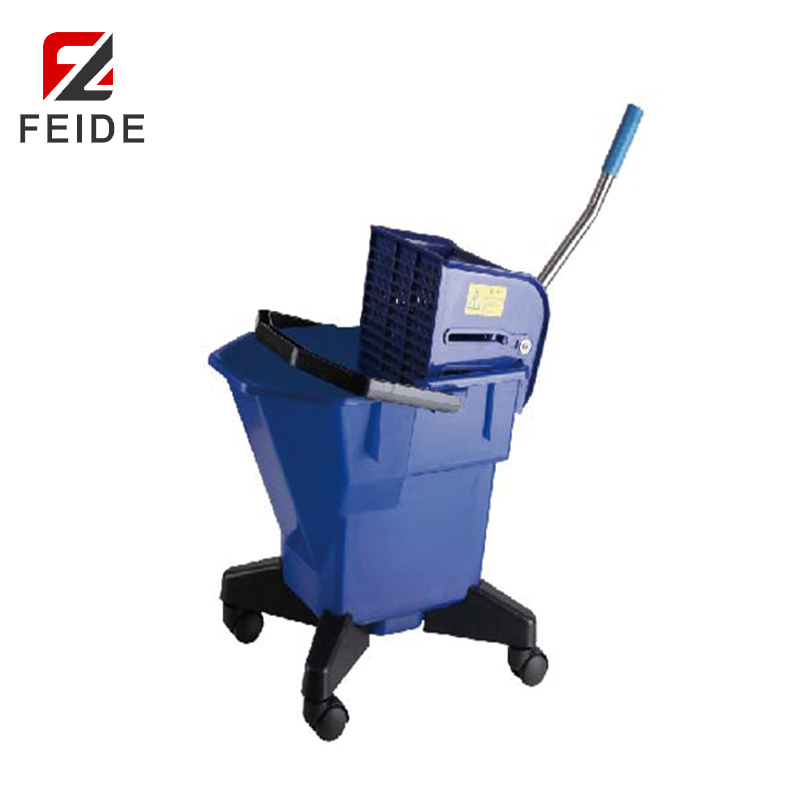 MW-D32-B藍色現代型簡約下壓式榨水車32L