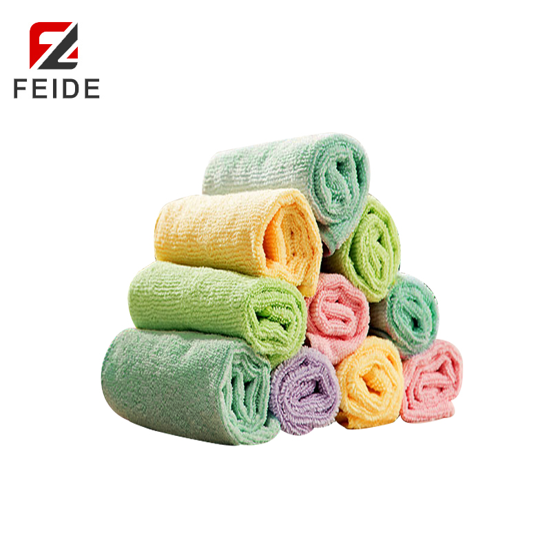 清潔工具放置柜,保潔清潔工具使用,房間清潔工具