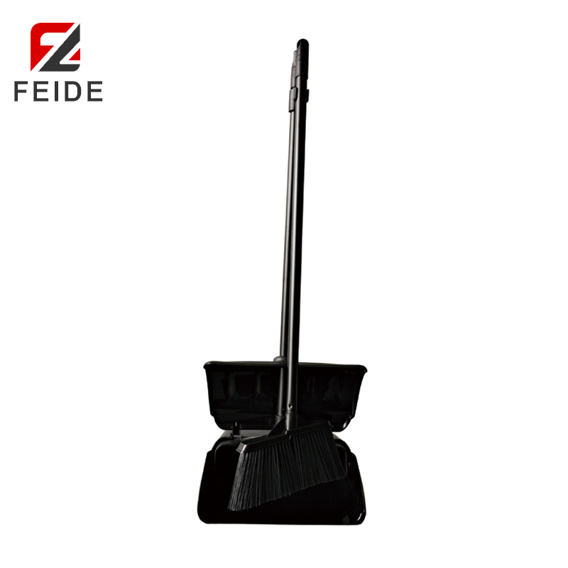 生產(chǎn)掃把廠家,做竹掃把,萬能掃把